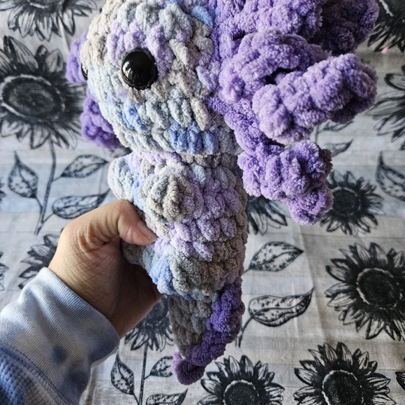 Crochet Purple Axolotl Amigurumi Plushie - Picture 4 of 7